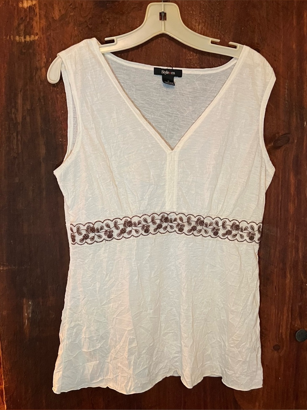 Style & Co. White V-Neck Sleeveless Tank with Brown Embroidered Waistband